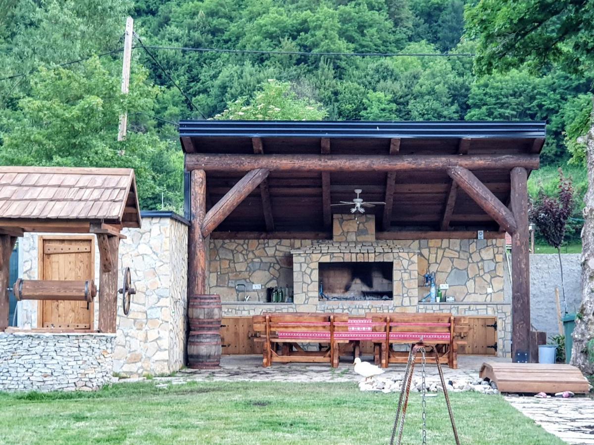 Villa Vrelo Bosne Sarajevo Buitenkant foto