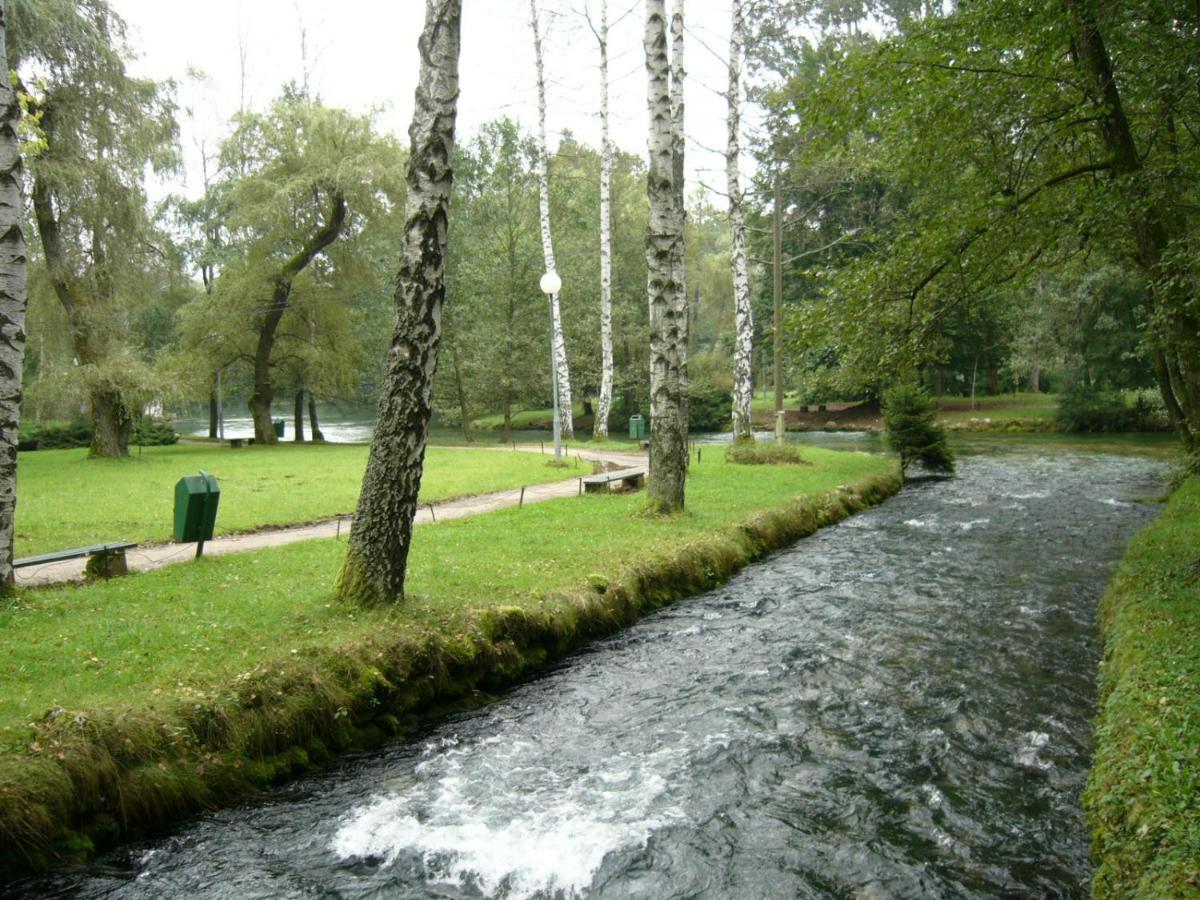 Villa Vrelo Bosne Sarajevo Buitenkant foto