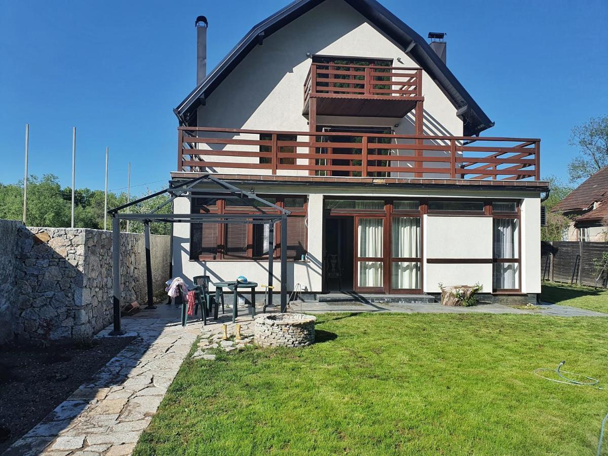 Villa Vrelo Bosne Sarajevo Buitenkant foto